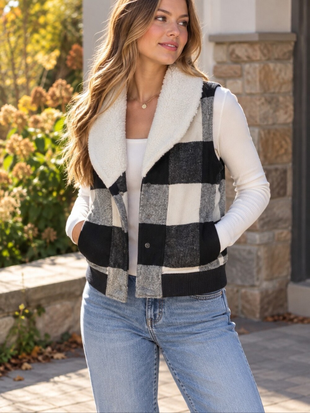 Marine Layer Women's Black/Gray/Cream Buffalo Check Wool-Blend Sherpa-Lined Vest